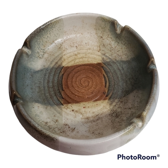 Vintage Treasure Craft Studio Pottery Trinket Dish Ashtray Blue White Grey USA - Picture 2 of 4